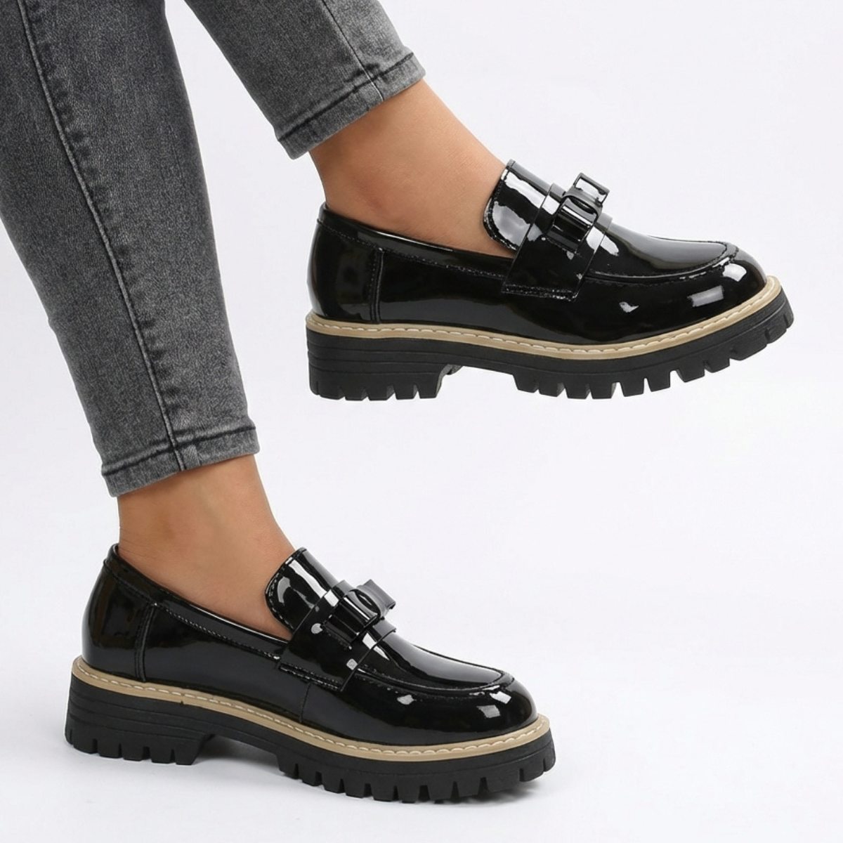 Damen Loafer Plateausohle Schleifendetail Hochglanz Einschlupf 5