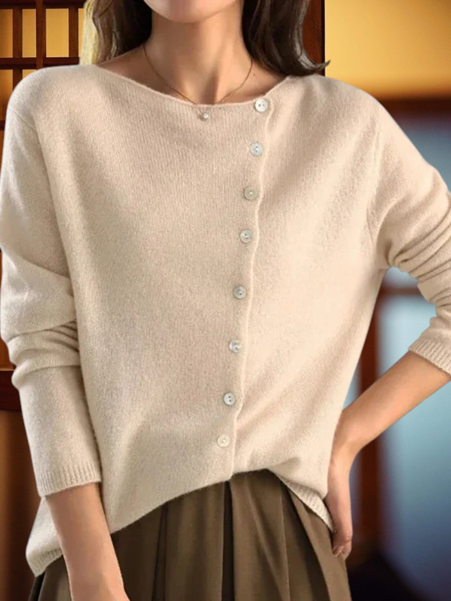 Adna | Eleganter Strickpullover Damen mit Knopfdesign für den Herbst, weicher Stoff, langarm, normaler Schnitt