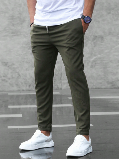 Benedict | Elegante Stoffhose mit moderner Passform 0
