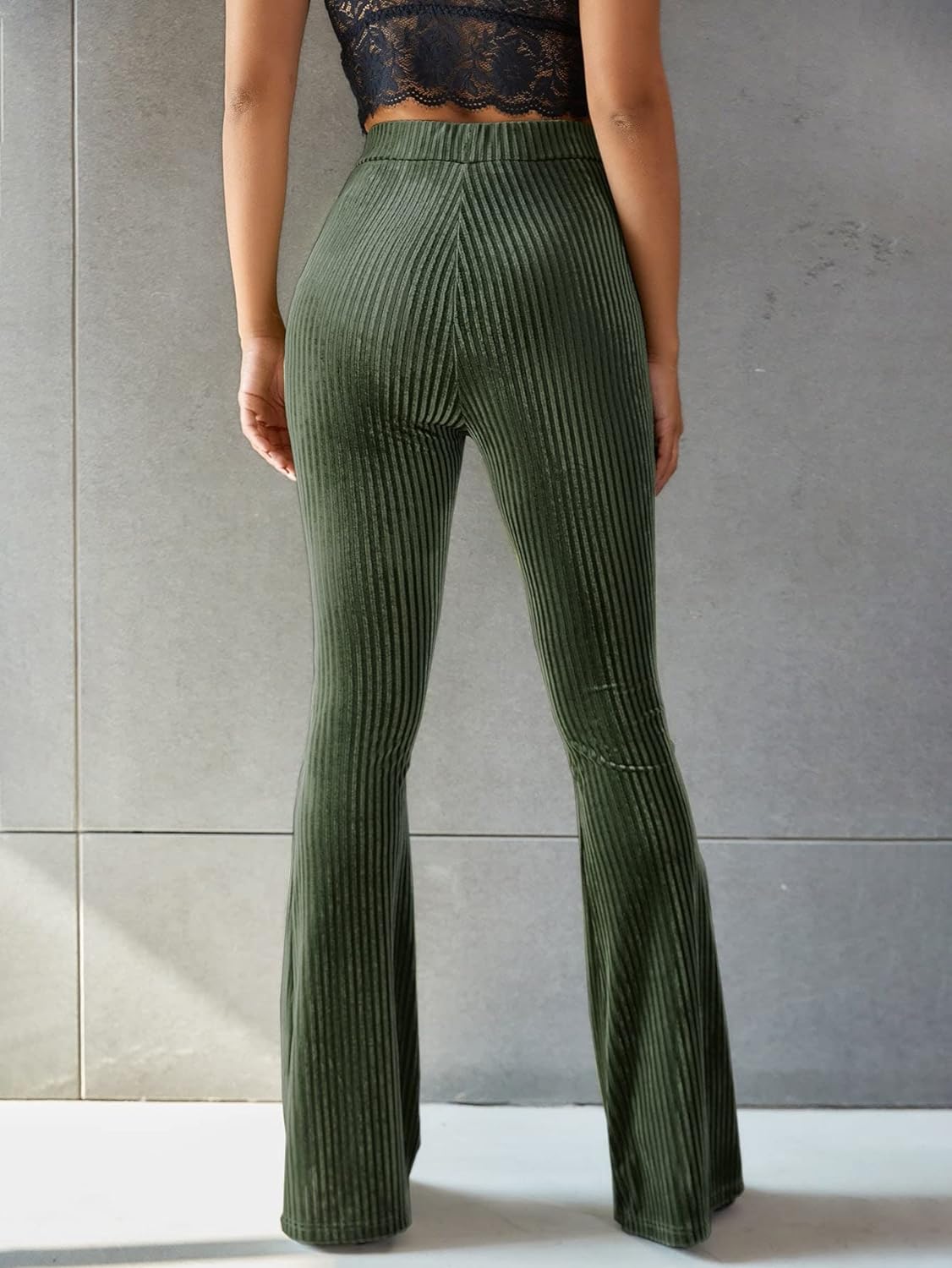 Cordhose für Damen | Hohe Taille, ausgestelltes Bein
