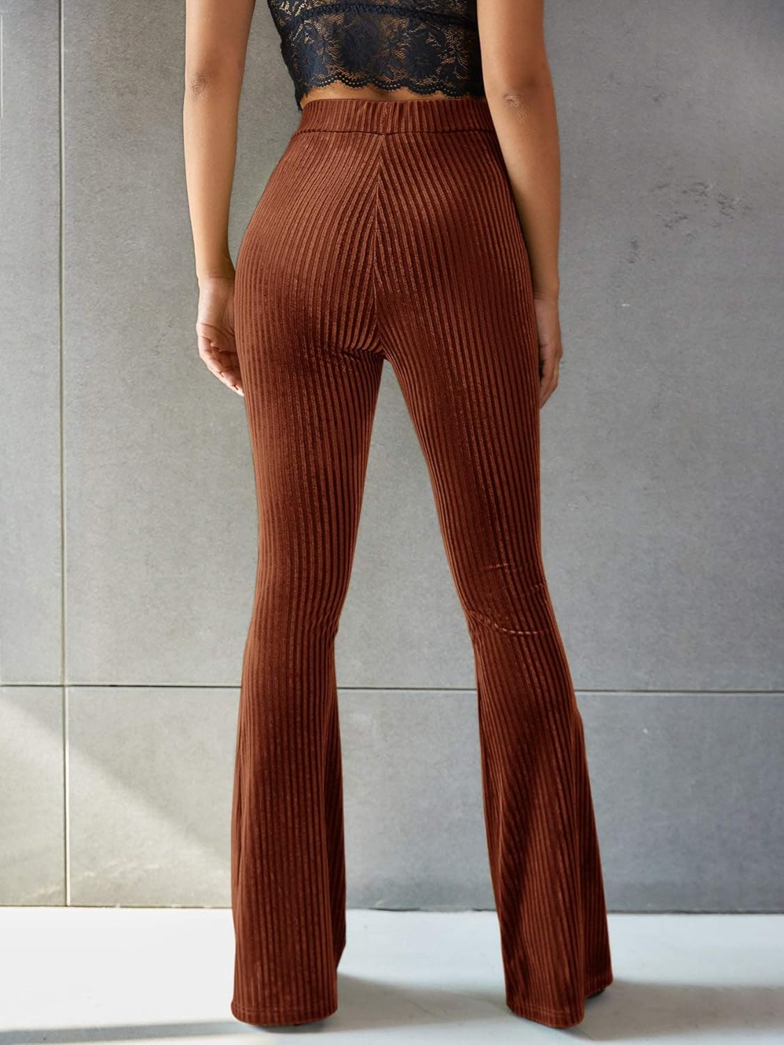 Cordhose für Damen | Hohe Taille, ausgestelltes Bein