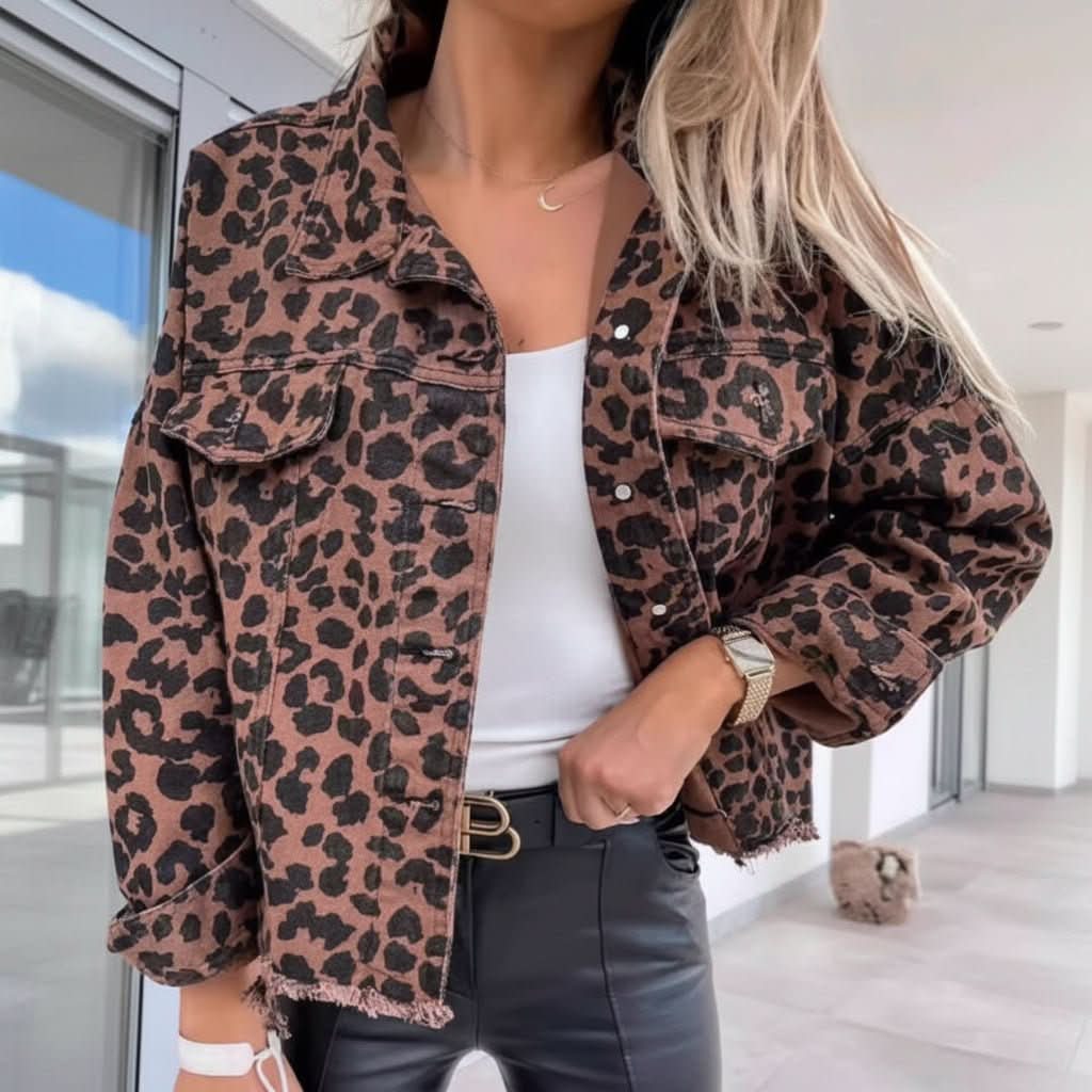 Damen Jacke Streetwear Leoprint Oversized Fransensaum mit Außentaschen 1