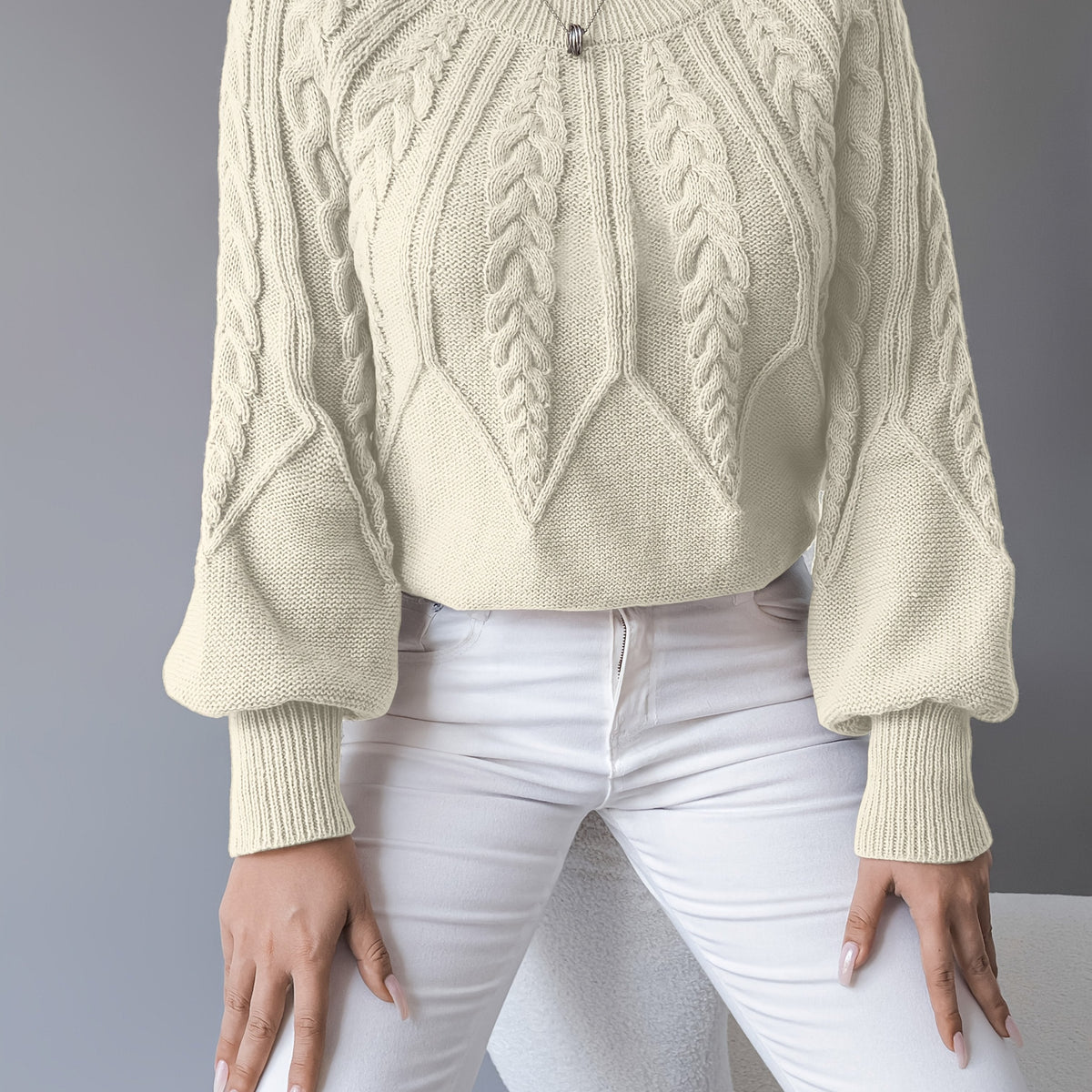 Gunnhild | Damen Zopfmuster Strickpullover mit Ballonärmel - Black - Image 13