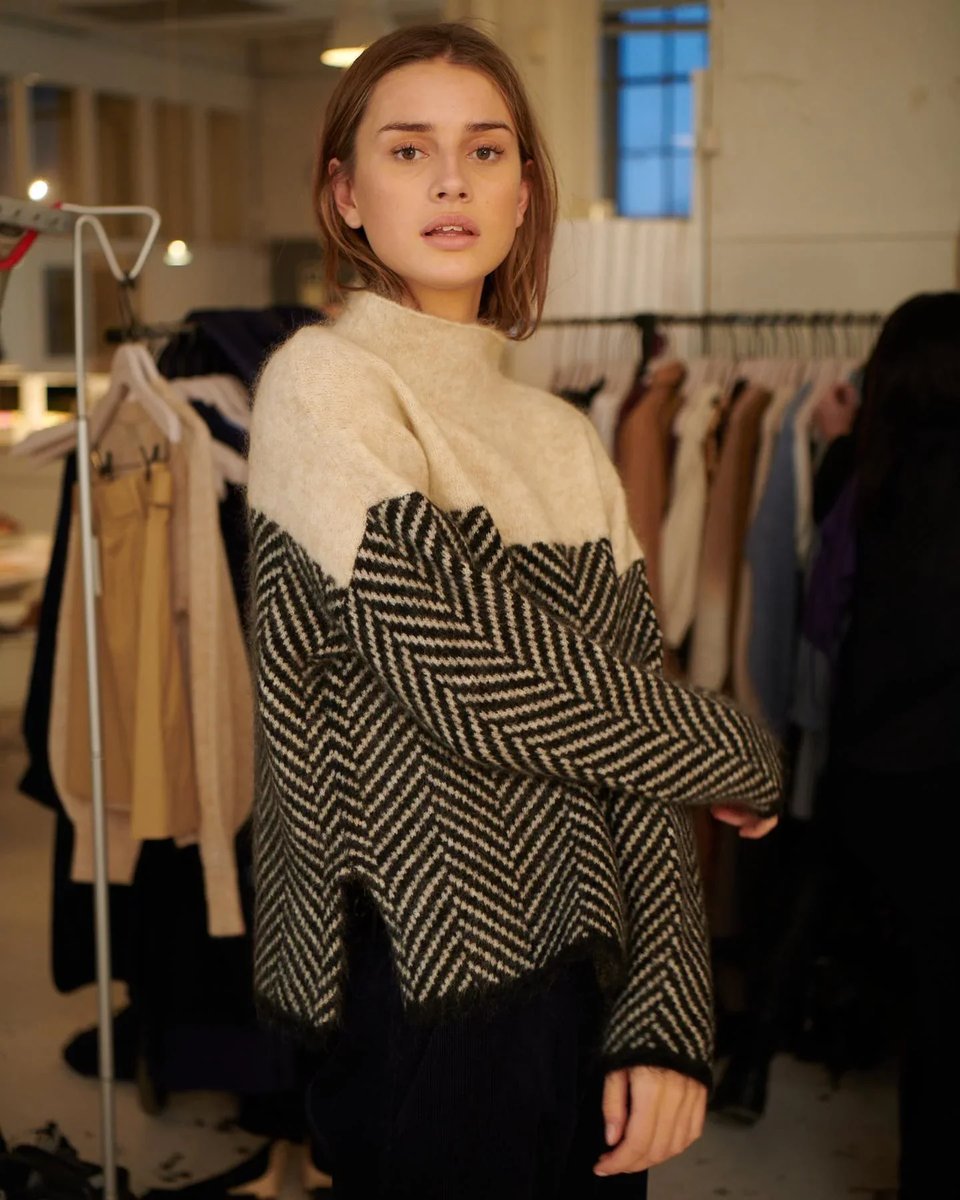 Damen Oversized Rollkragenpullover Mit Fischgrätmuster Für Herbst Und Winter – Eleganter Stil Und Hoher Komfort 5