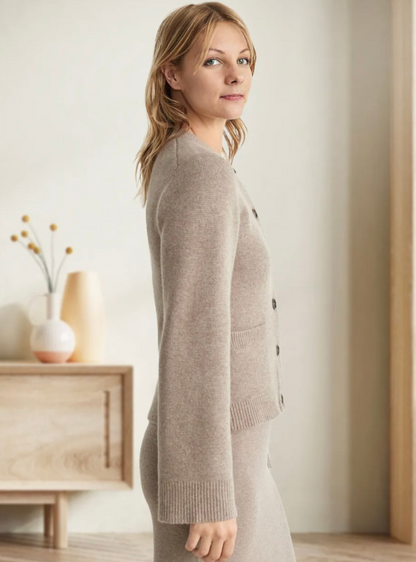Damen Strickjacke, Ausgestellte Ärmel | Hüftlang