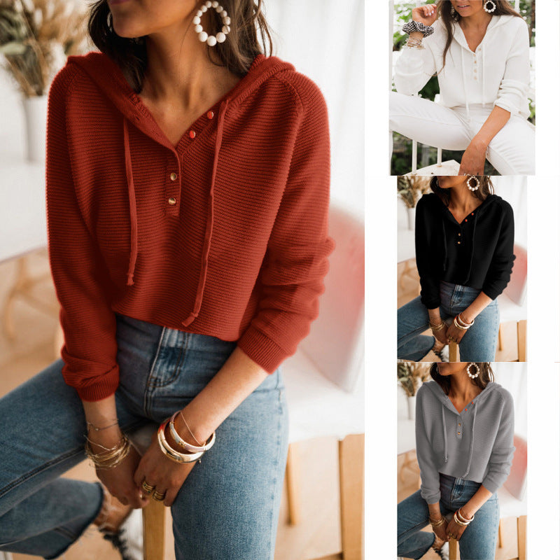 Damen cropped Kapuzenpullover mit strukturiertem Stoff und dekorativen Knöpfen Drune 2