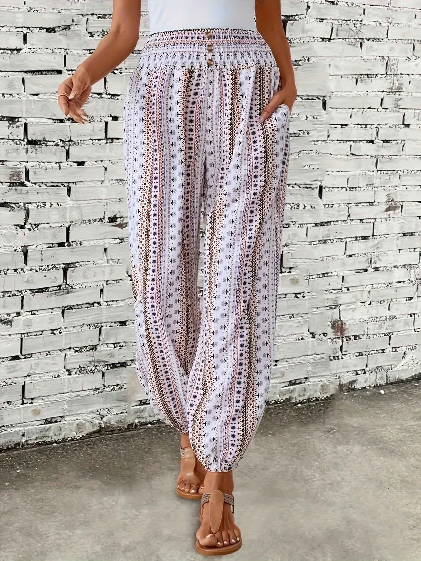 Damenhose Boho | High-Waist & Weiter Schnitt mit Folklore-Print