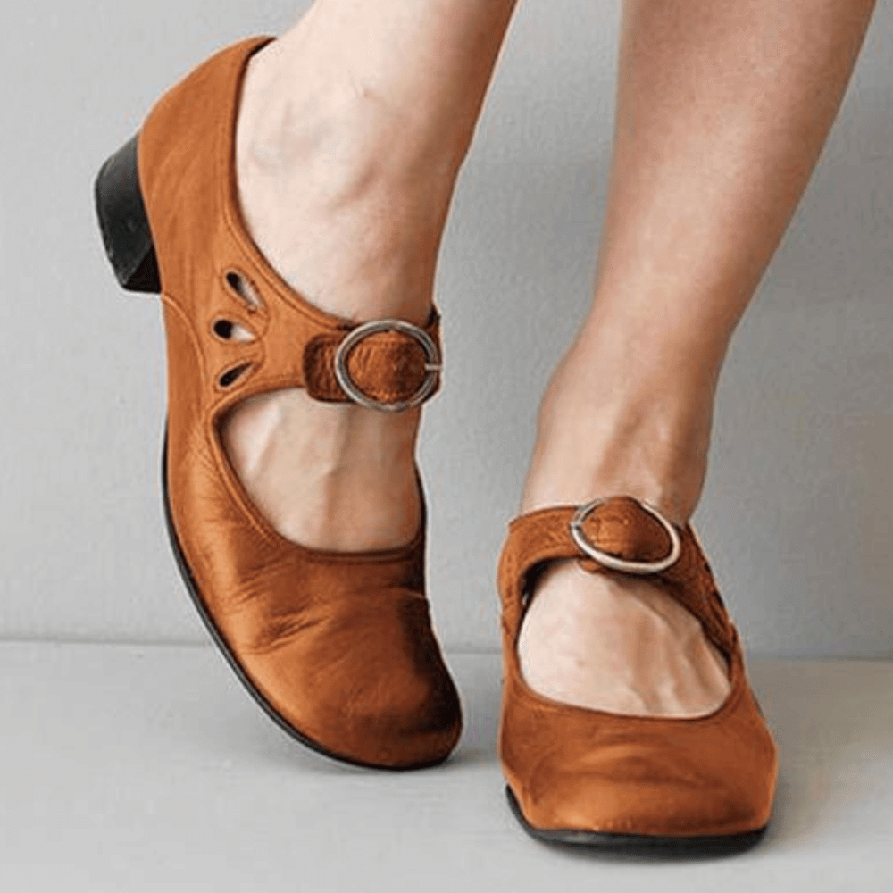 Sandalen Damen | Vintage Mary-Jane-Design & Eleganter Blockabsatz