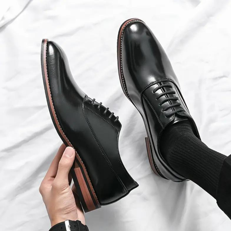 Echtlederschuhe für Herren, schmale Silhouette | Niedriger Absatz