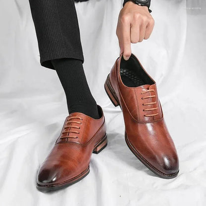 Echtlederschuhe für Herren, schmale Silhouette | Niedriger Absatz