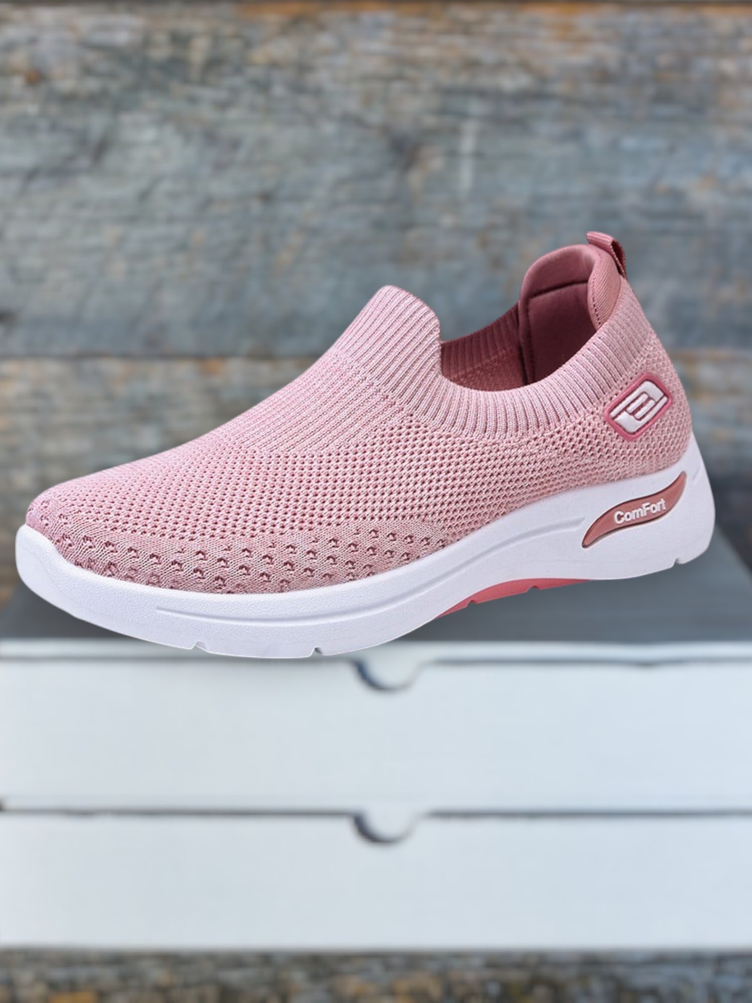 Famke | Sneaker Damen mit Kissenkomfort, Atmungsaktiv und Wetterfest für breite Füße