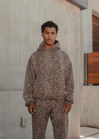 Gemütlicher Hoodie mit Leopardenmuster für einen lässig-schicken Look 3