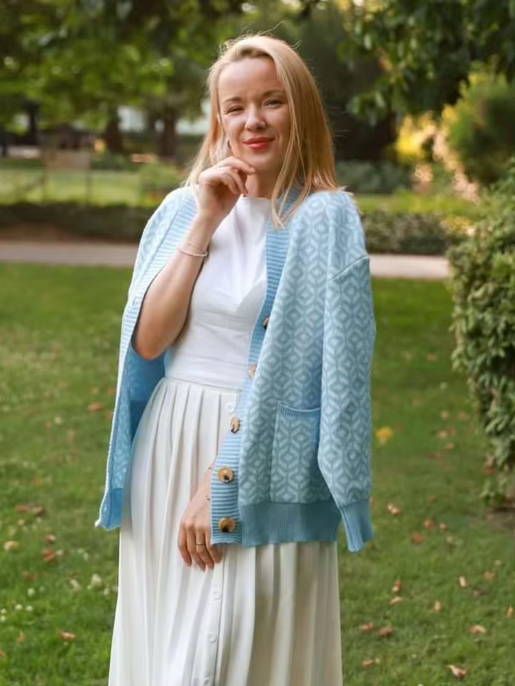 Gemütlicher Strickcardigan mit geometrischem Muster und Knopfleiste 3