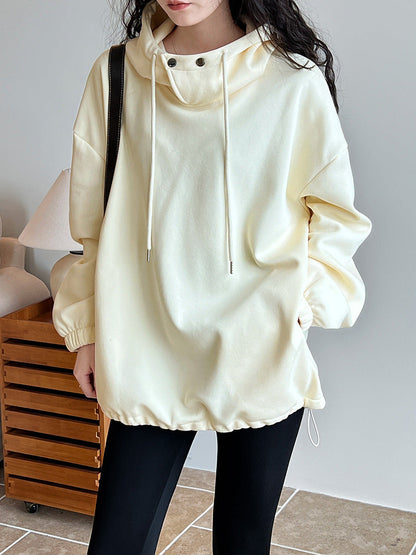 Halblanger Hoodie mit Knopfdetail und losem Kragen 0