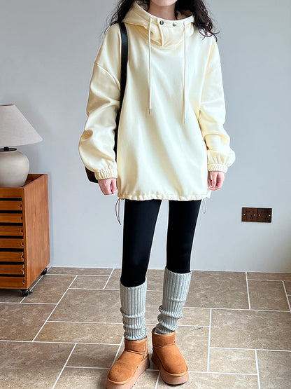 Halblanger Hoodie mit Knopfdetail und losem Kragen 3