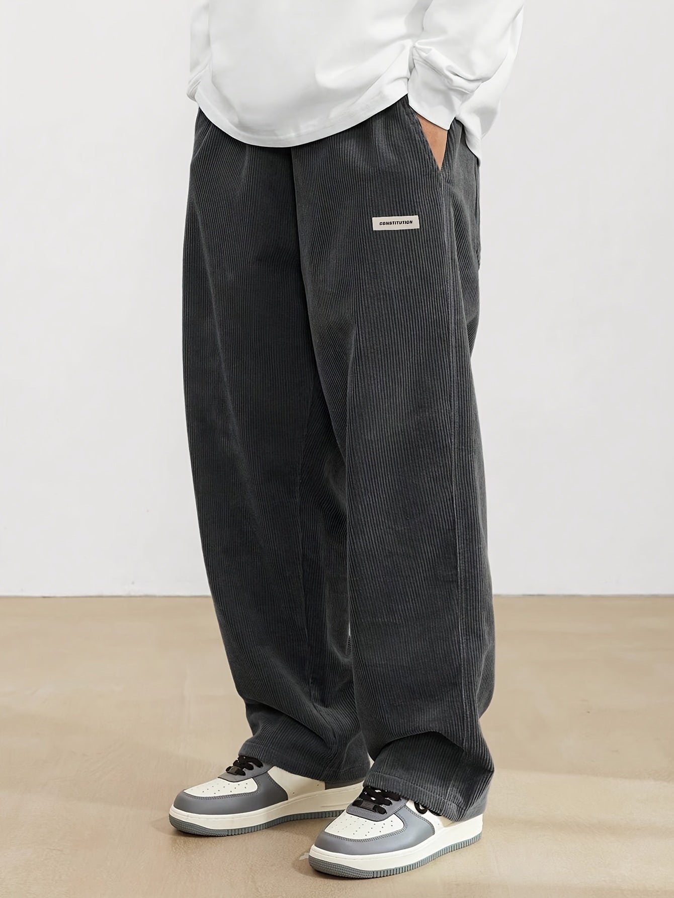 Herren Cordhose mit Taschen - Braun 5