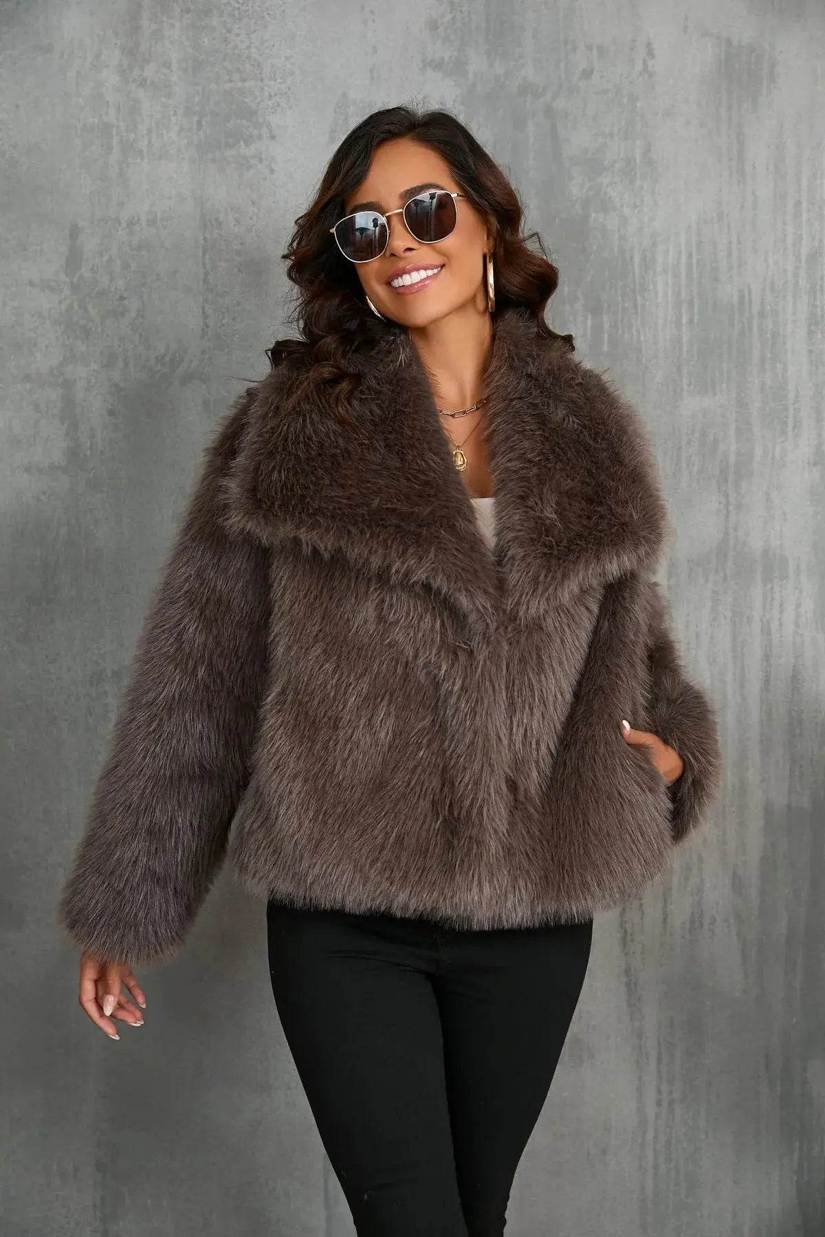 Winterjacke Damen Kurz | Voluminös & Warm 4