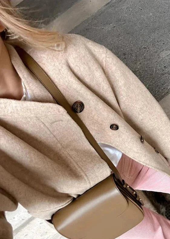 Jacke Damen | Stehkragen & Kurze Oversized-Passform