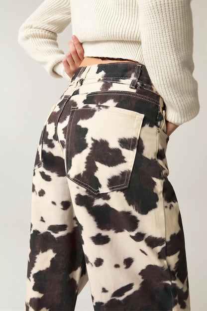 Jeans Damen | Straight-Leg-Passform & Kuhmuster