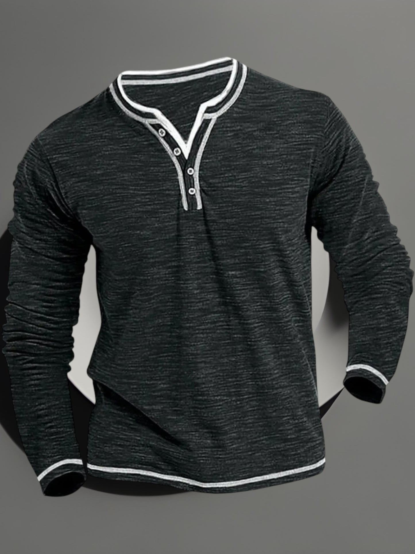 Jörg | Herren Langarmshirt mit V-Ausschnitt aus atmungsaktivem Material für den Frühling