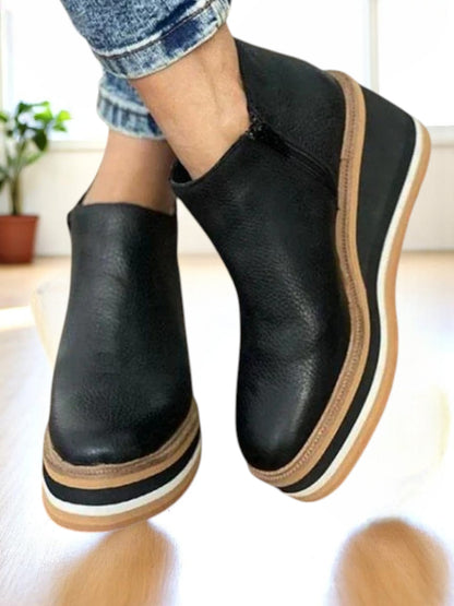 Kamala | Bequeme Keilstiefelette aus hochwertigem Lederimitat im seitlichen Reißverschluss-Design, knöchelhoch und vielseitig kombinierbar
