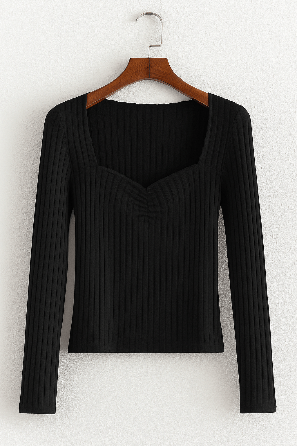 Langarm Top Damen mit Herzausschnitt | Tailliert & Raffung
