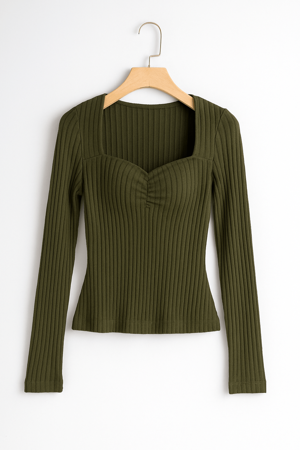 Langarm Top Damen mit Herzausschnitt | Tailliert & Raffung