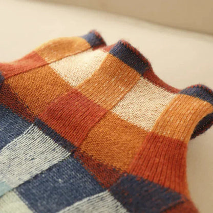 Lina – Kariertes Damen Strickoberteil mit Stehkragen 3