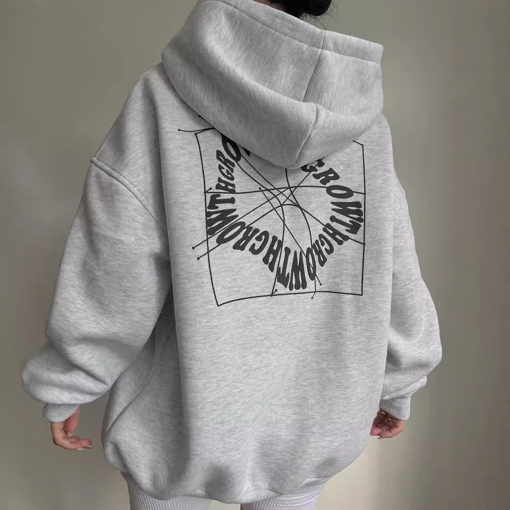 Liora – Oversized Hoodie mit Statement-Rückenprint 1