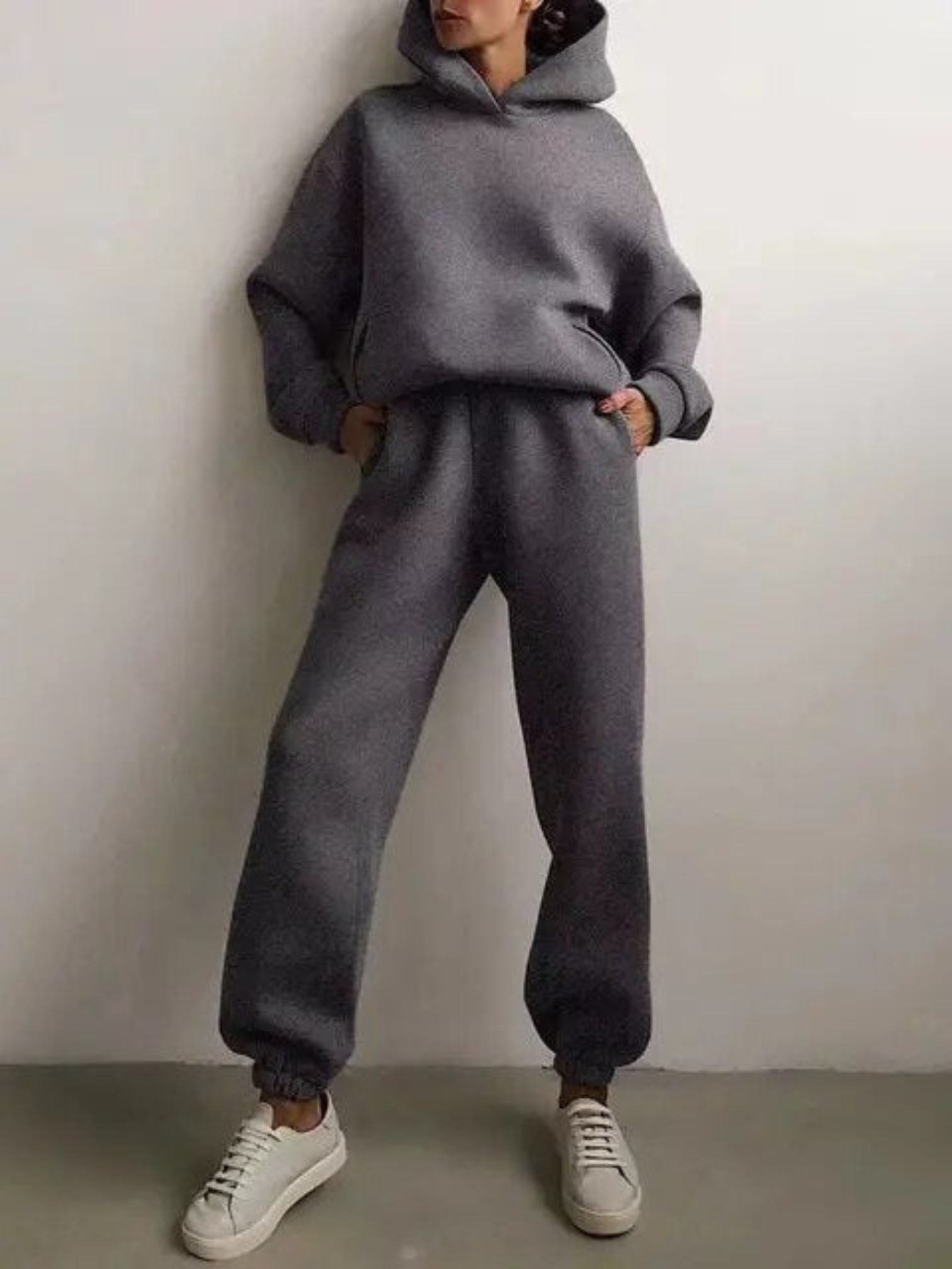 Loungewear-Set | Kuscheliger Hoodie & Jogginghose