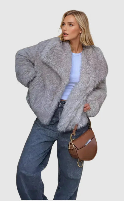 Winterjacke Damen Kurz | Voluminös & Warm 2