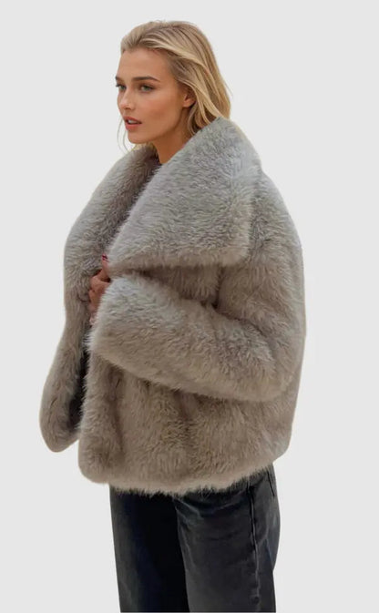 Winterjacke Damen Kurz | Voluminös & Warm 1
