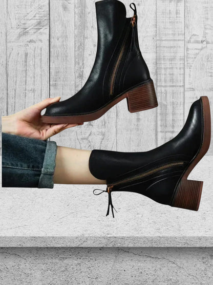 Margarete | Elegante Lederknöchelstiefel mit goldenen Reißverschluss und Blockabsatz für Damen