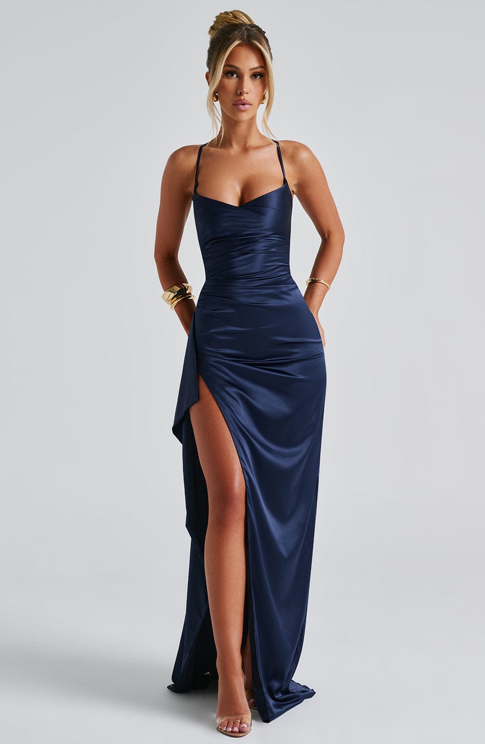 Maxi Abendkleid Damen | Satin-Ruching & Dramatischer Beinschlitz