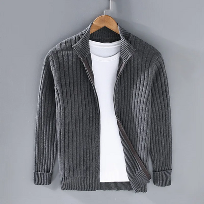 Merino Strickjacke mit Reißverschluss: Zeitloser Komfort & Stil 5