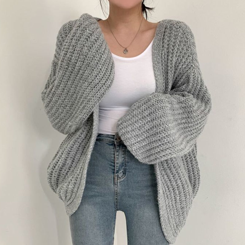 Mila - Damen Strickjacke Oversize mit weitem Schnitt 5