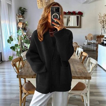 Strickjacke Damen | Lang mit Taschen und V-Ausschnitt 4