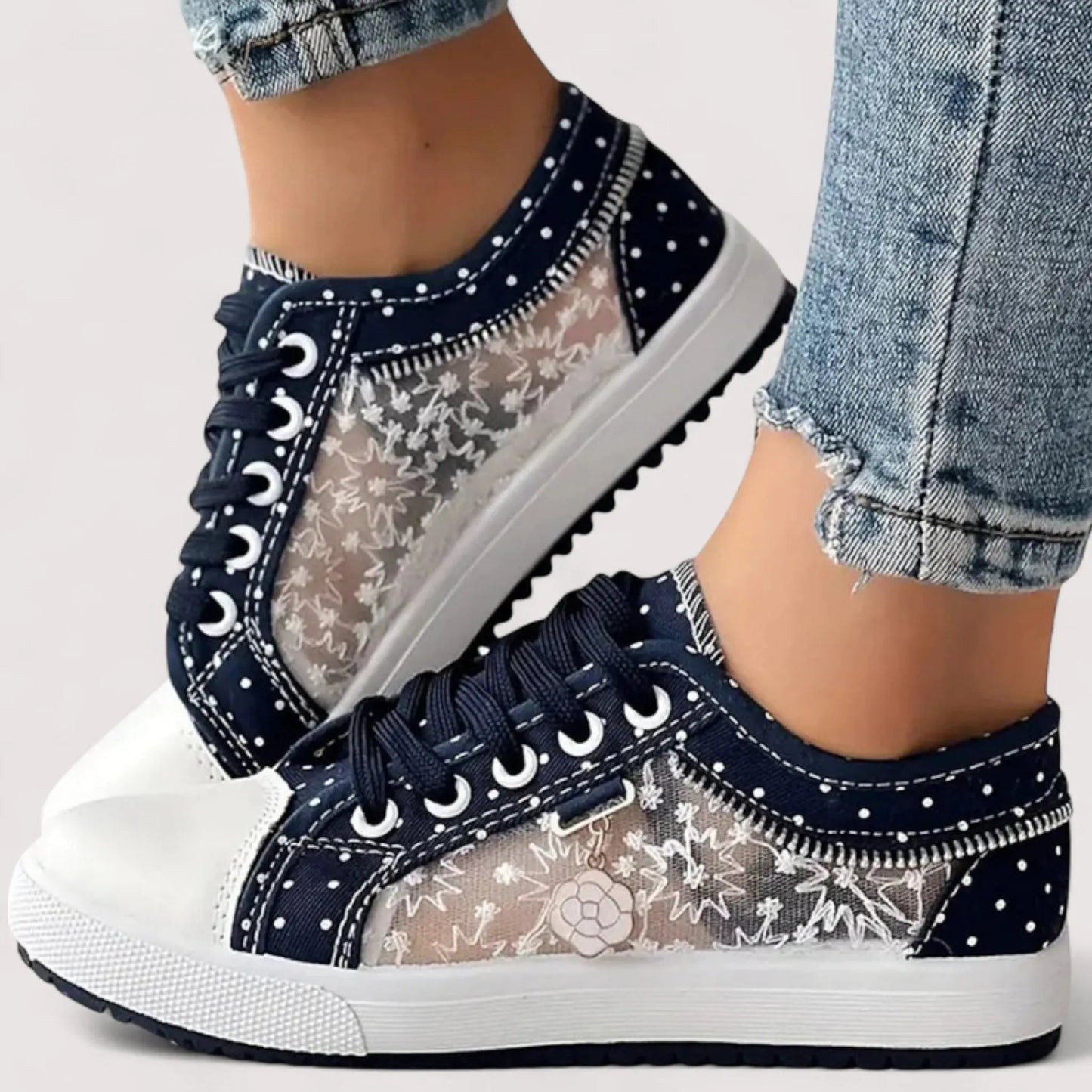Orthopädische Sneaker Damen | Spitzenbesatz & Plateau Sohle