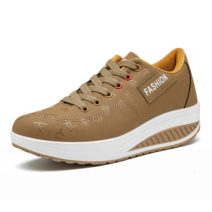Schuhe Damen | Plateau Sneaker mit Keilsohle & Print