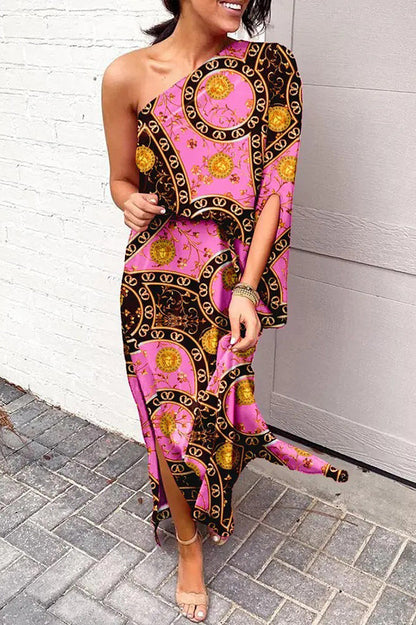 Rosie Maxikleid mit einem Schulterdesign und bedrucktem Saum 1