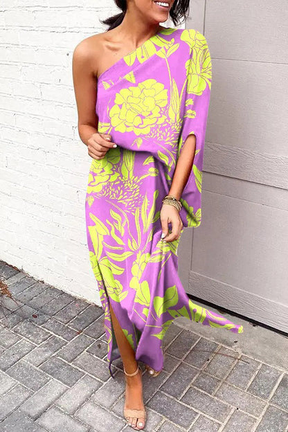 Rosie Maxikleid mit einem Schulterdesign und bedrucktem Saum 4
