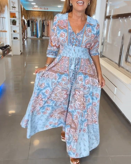 Maxikleid Damen | Boho-Print mit Taillierung & Quastendetail