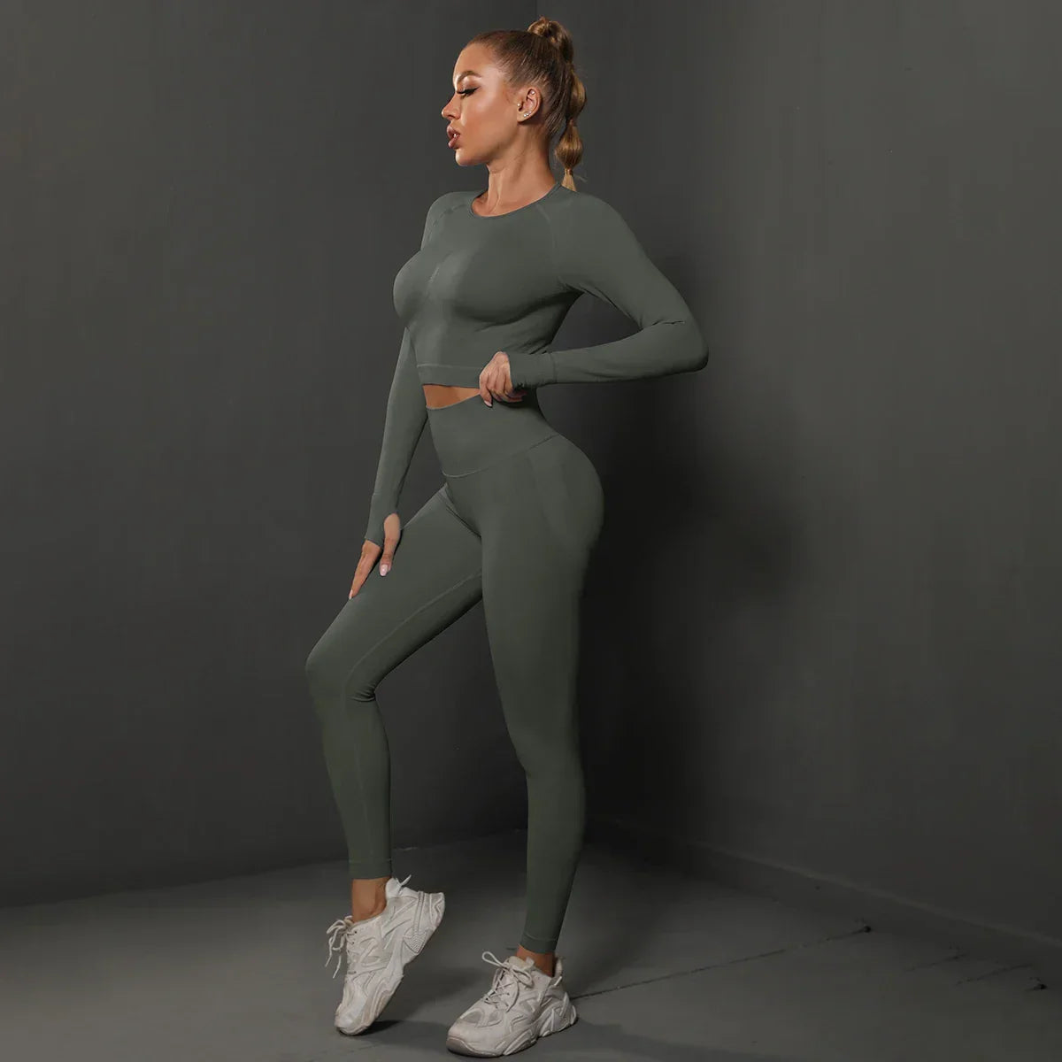 Jogginganzug Damen | Zweiteiliges Set & Bequem 16