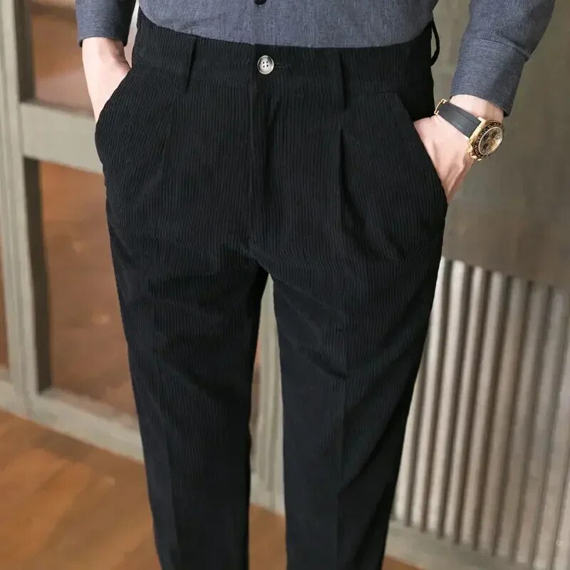 Schmale Cordhose für Herren | Modern Fit