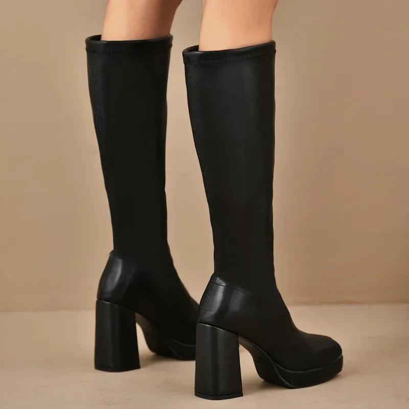 Overknee Stiefel Schwarz für Damen mit Plateau und klobigem Absatz