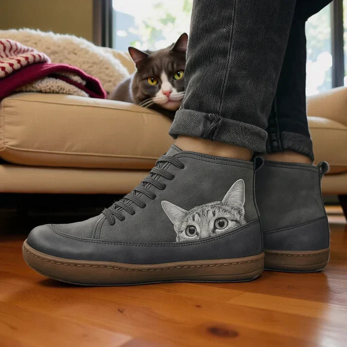 Stiefeletten Damen | Katzen-Print & Schnürung