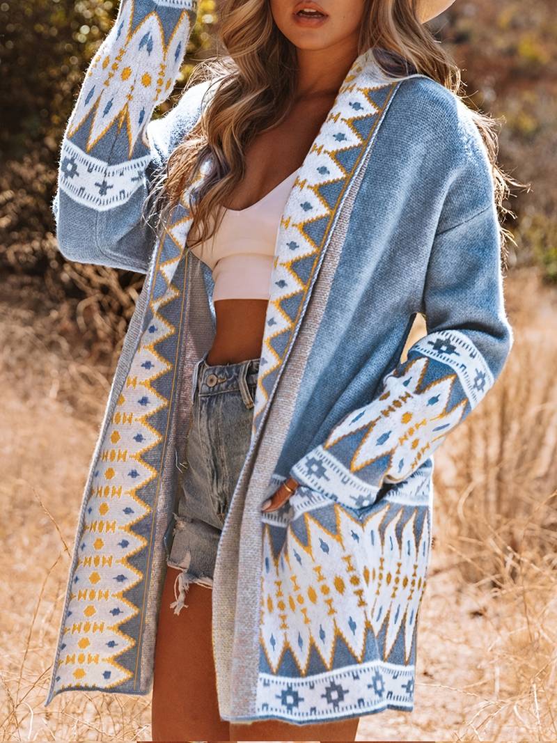 Strickjacke Damen | Aztekenmuster & Hoher Tragekomfort