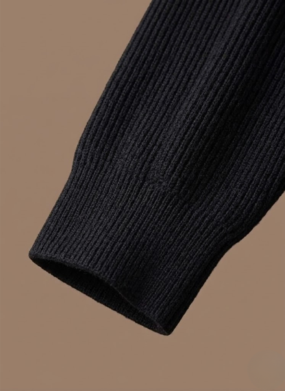 Relaxed-fit cardigan for men's everyday wardrobe