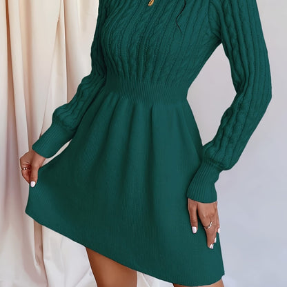 Strickkleid Damen | Zopfmuster & Taillierter Schnitt