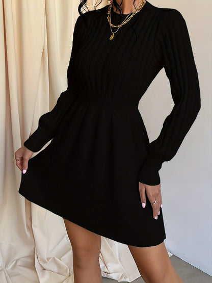 Strickkleid Damen | Zopfmuster & Taillierter Schnitt